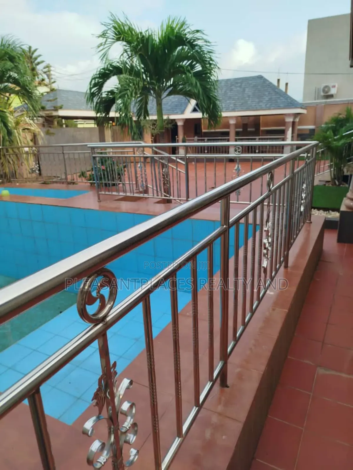 4bdrm House in Pleasantplaces, Parakuo Estate for sale