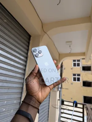New Apple iPhone 15 Pro Max 256 GB White