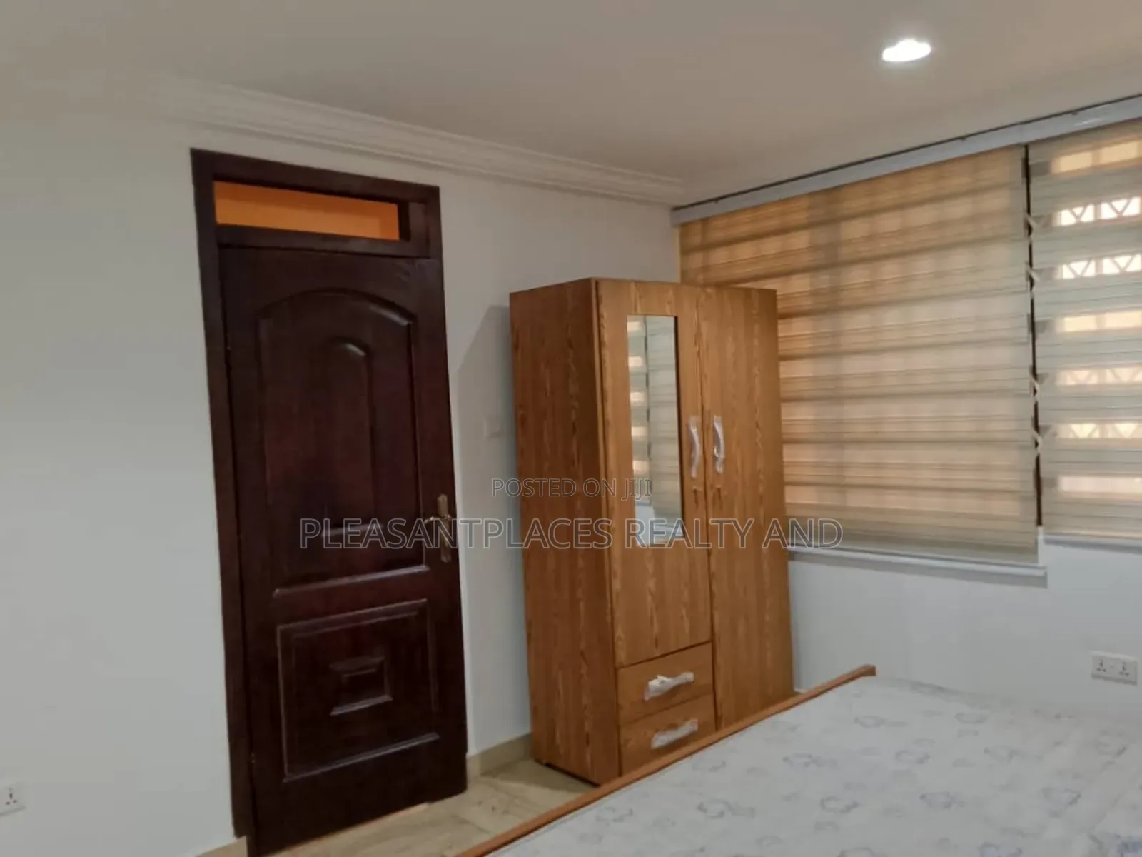 Furnished 2bdrm Apartment in Pleasantplaces, East Legon for rent