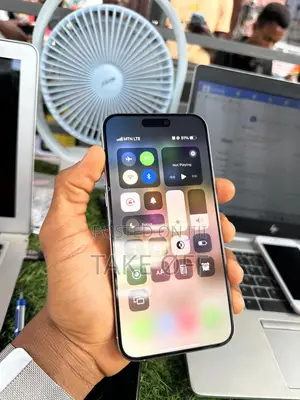 Apple iPhone 15 Pro Max 256 GB White