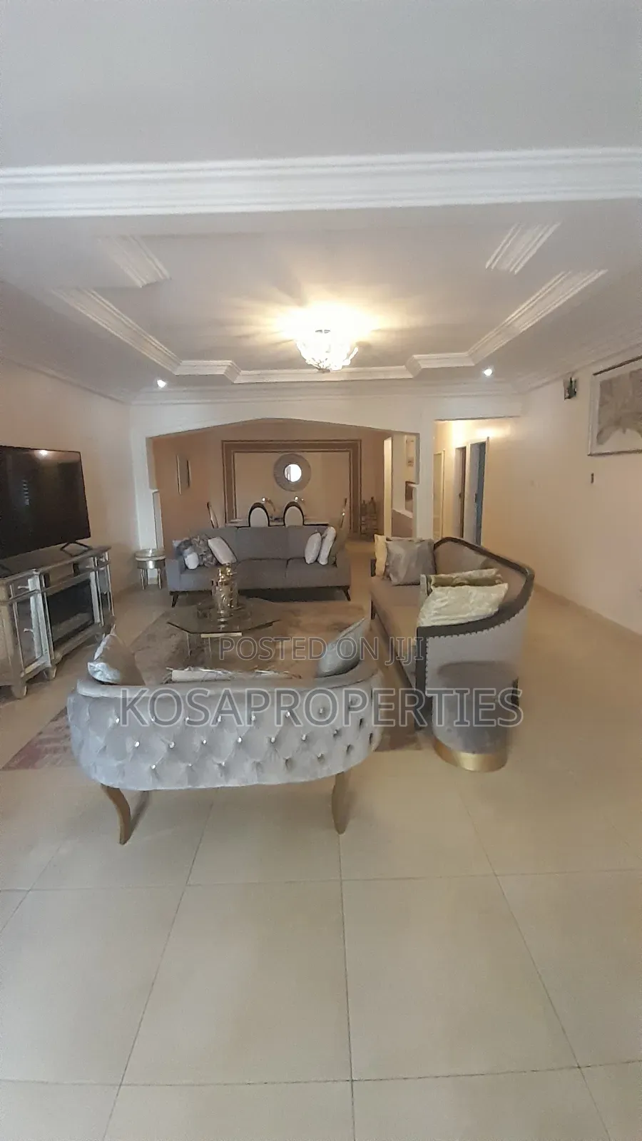 Furnished 3bdrm Apartment in School Junction for rent