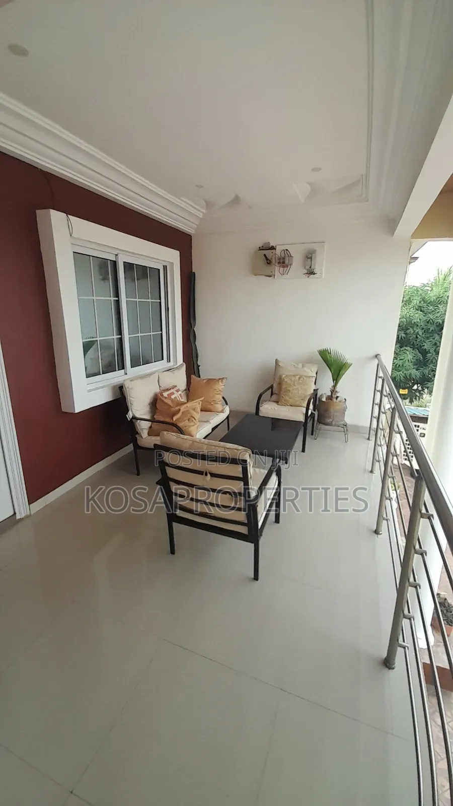 Furnished 3bdrm Apartment in School Junction for rent