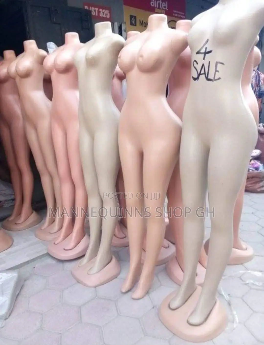 Female Plastic Mannequins for Sale