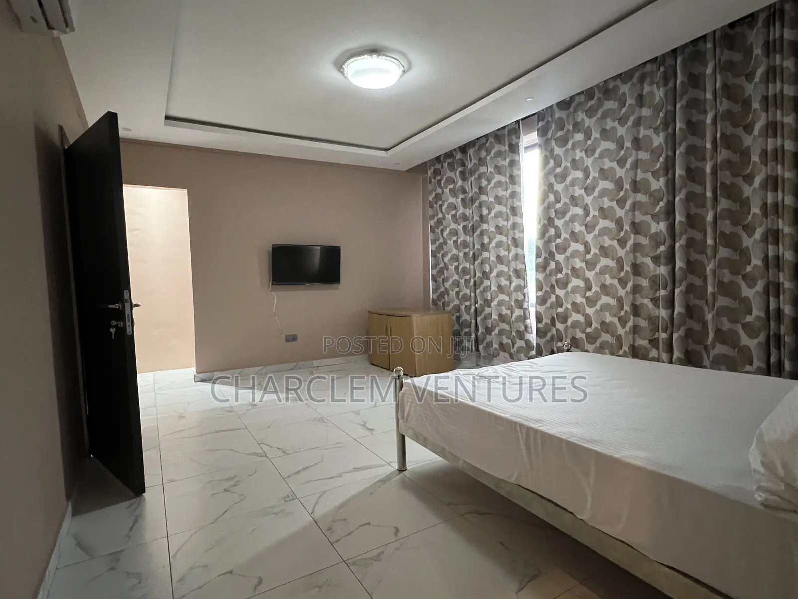 20bdrm House in Charclem Ventures, Accra Metropolitan for sale