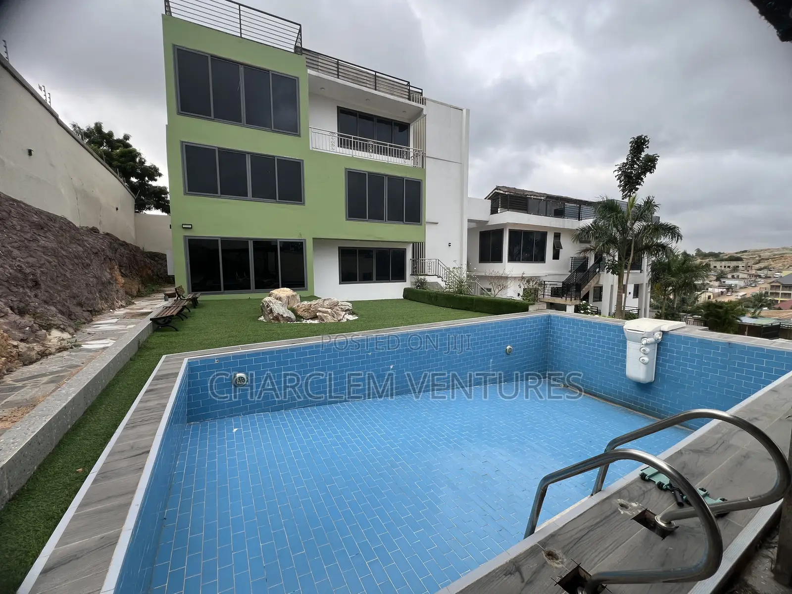 20bdrm House in Charclem Ventures, Accra Metropolitan for sale