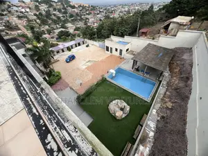 20bdrm House in Charclem Ventures, Accra Metropolitan for sale