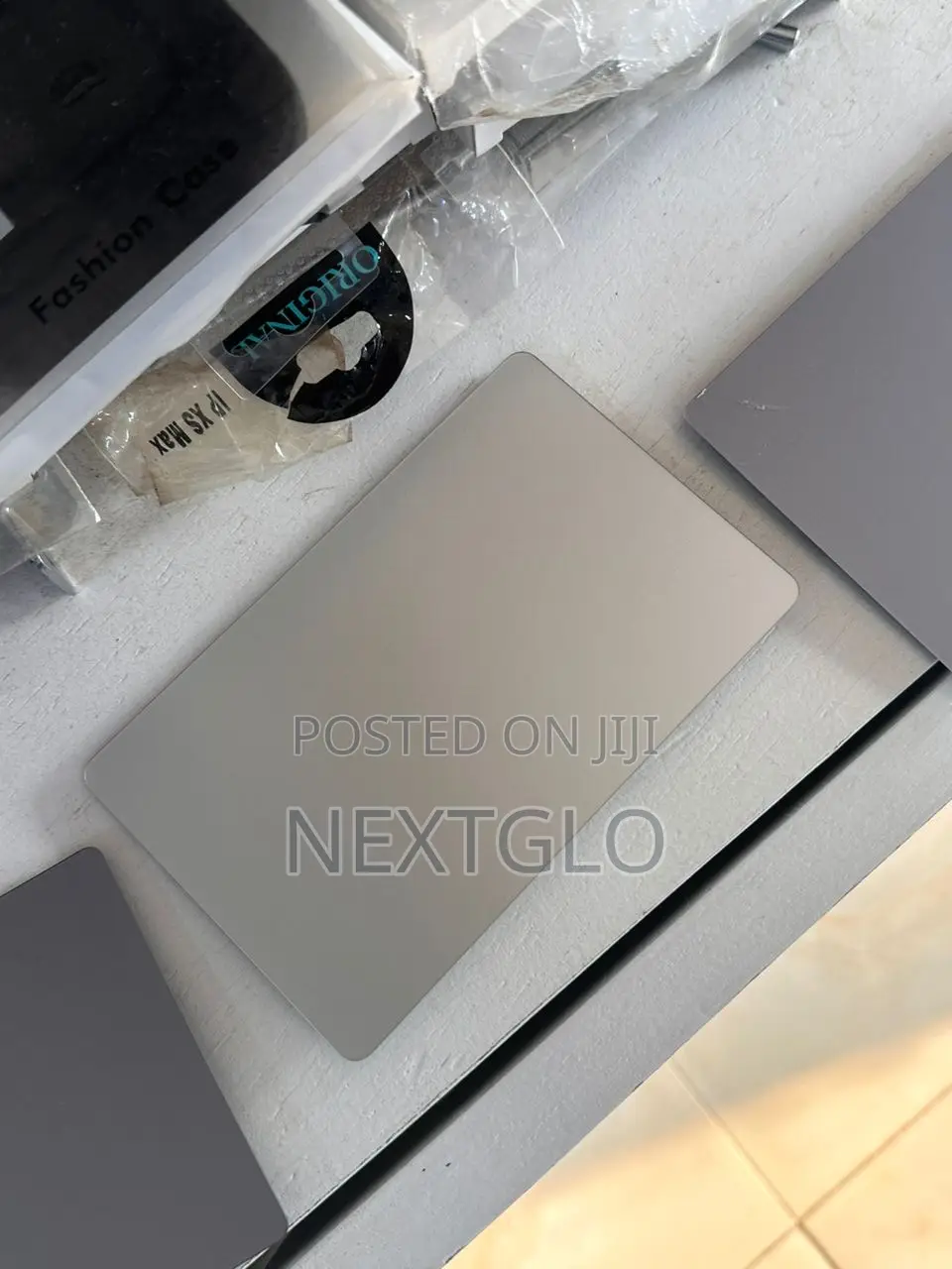 Macbook Trackpad