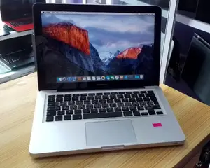 Laptop Apple MacBook 6GB Intel HDD 500GB