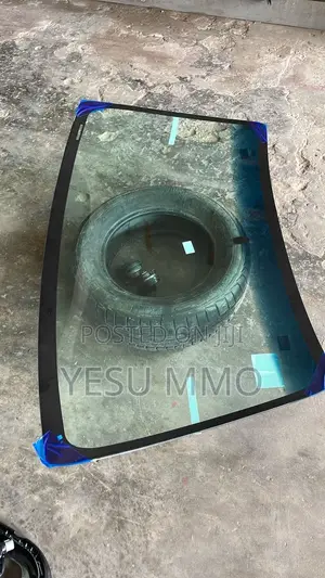 Toyota Corolla 2010 Windshield