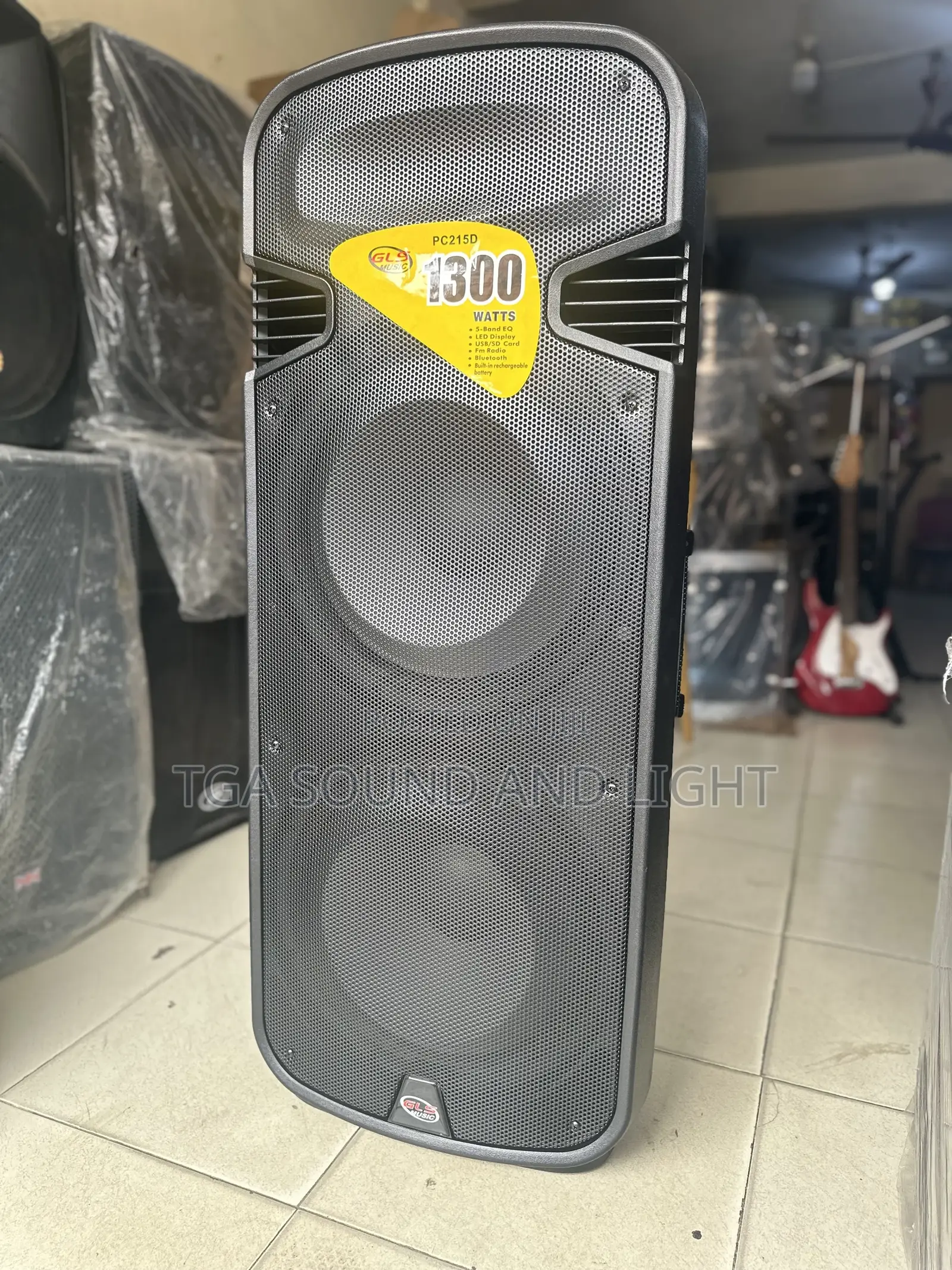 GLS 2x15 Active Rechargeable Loudspeaker With Microphone