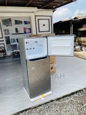 Extremely Chilling LGGN-B202SQBB 187ltrs Top Freezer Fridge