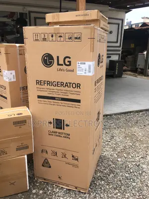 Unique Design GN-B202SQBB —LG Fridge C
