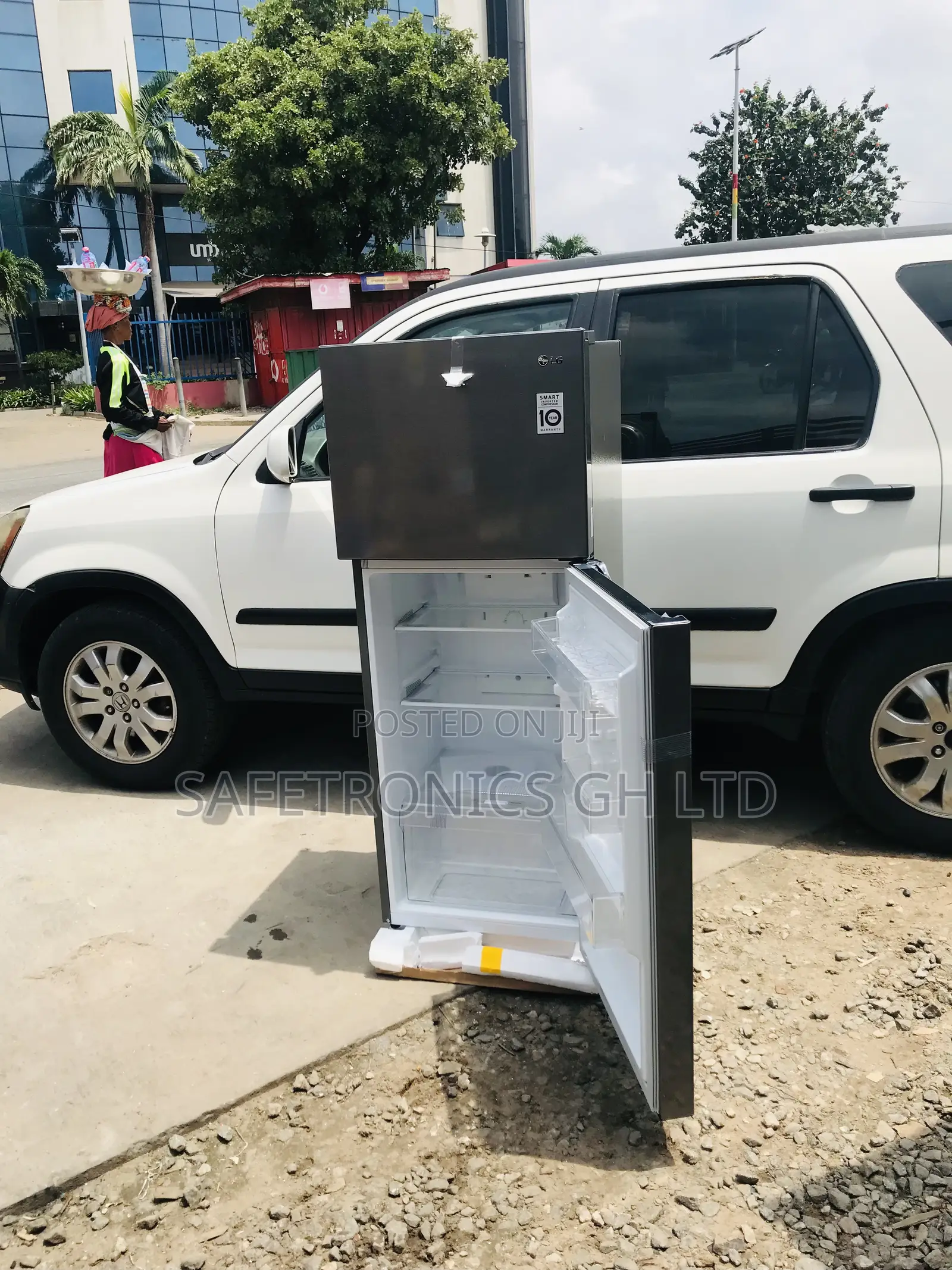 Valuable 187L Doubledoor LG Topfreezer GN-B202SQBB Tv