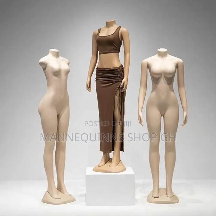 Female Plastic Mannequins for Sale