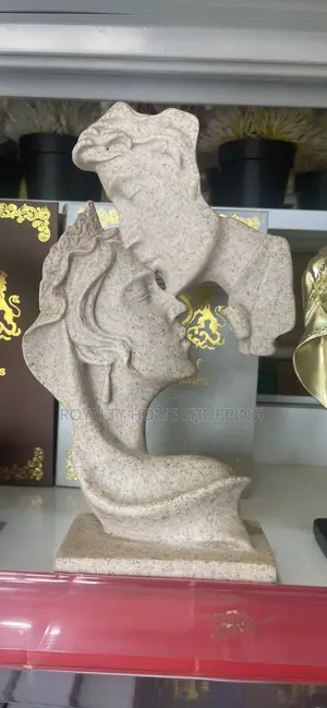 Figurine Ornaments