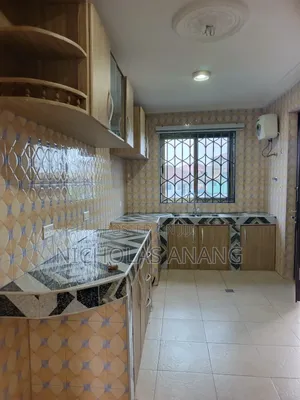 3bdrm Apartment in Dorns Properties, Tseaddo for rent