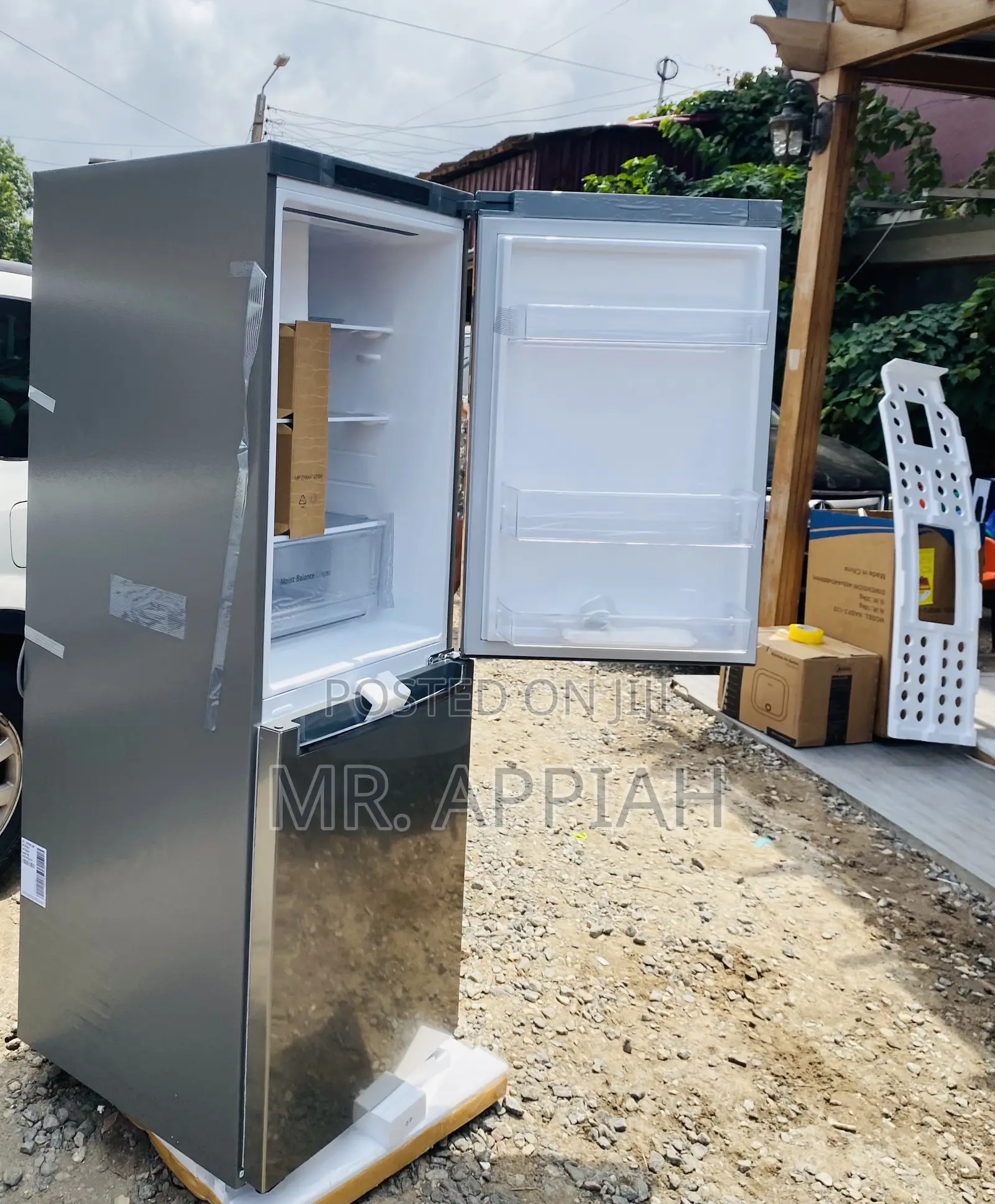 Latest and Affordable LG GC-B399NLJM Double Door Fridge.
