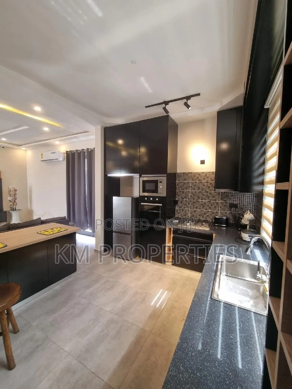 Furnished 3bdrm Duplex in North Legon for rent