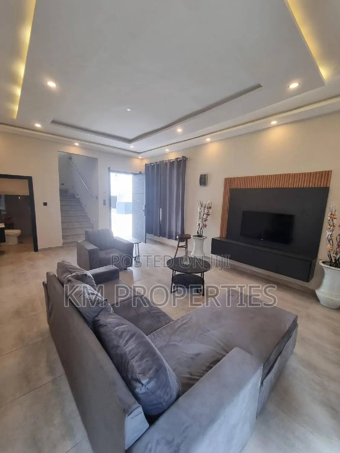 Furnished 3bdrm Duplex in North Legon for rent