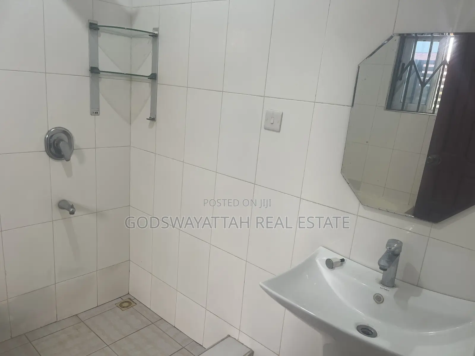 2bdrm Apartment in East Legon, Adjiriganor for rent