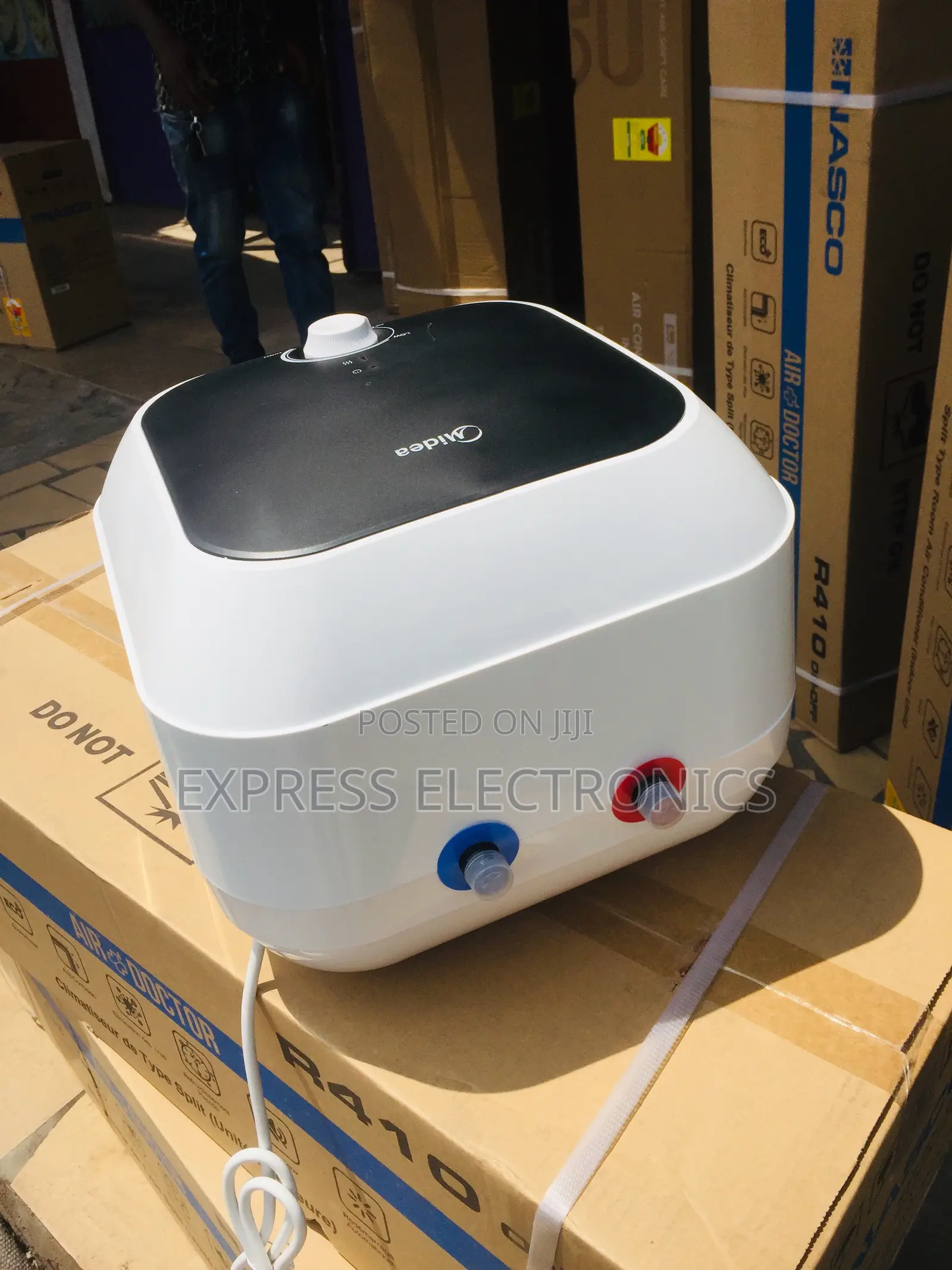 Unique Water Heater Midea 15L**