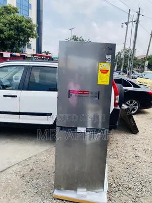 Latest LG GC-B399NLJM Bottom Freezer Electric Fridge.