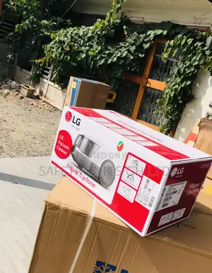 Shop Neat Vacuum Cleaner 20l Vc5420nntr Lg 
