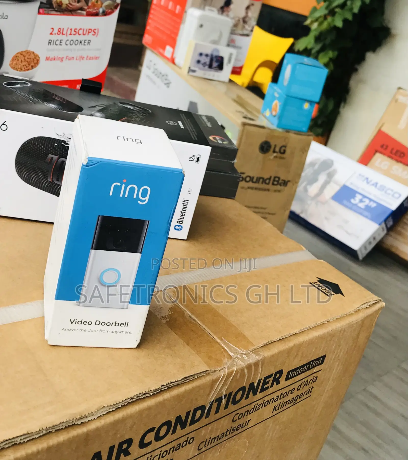 Extremely Neat White Ring Door Bell Cam 