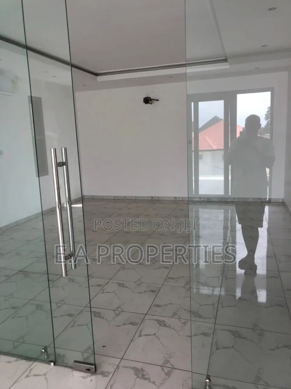 4bdrm House in E A Properties, American House for sale