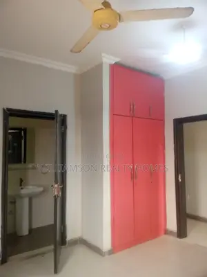 5bdrm Duplex in Tempo Estate Area, Spintex for rent