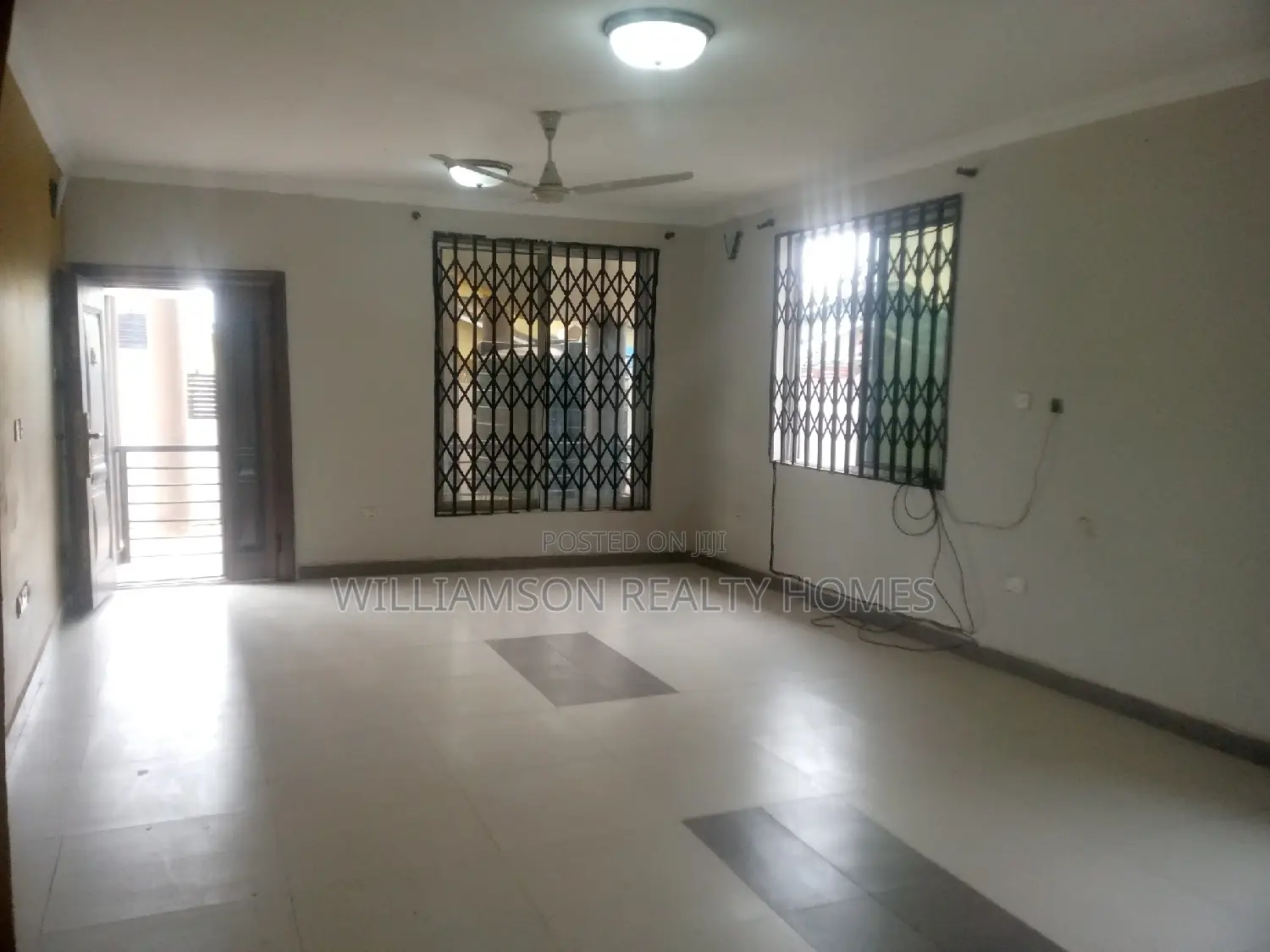 5bdrm Duplex in Tempo Estate Area, Spintex for rent