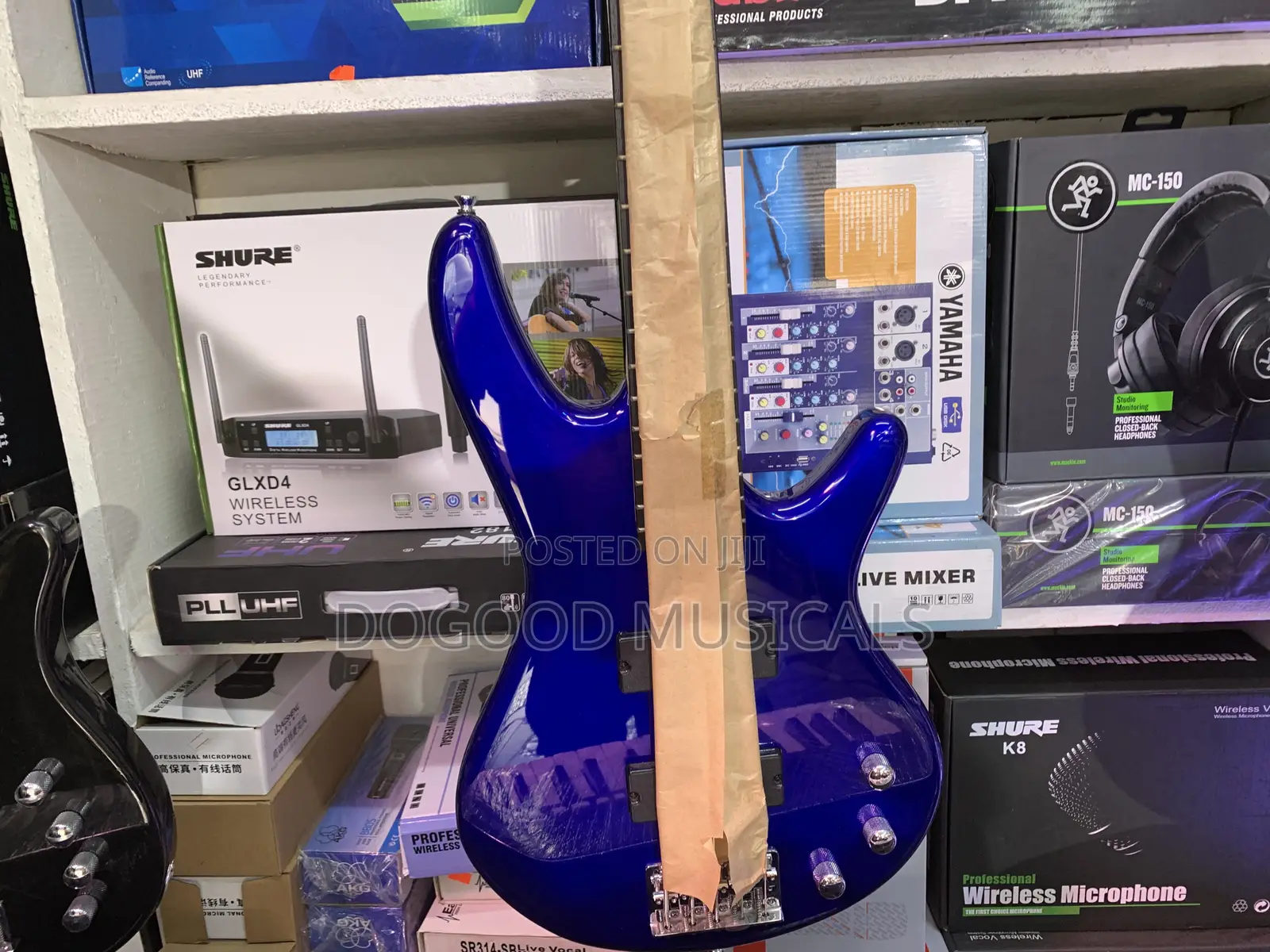 Ibanez Gio Soundgear 5strings Bass Guitar