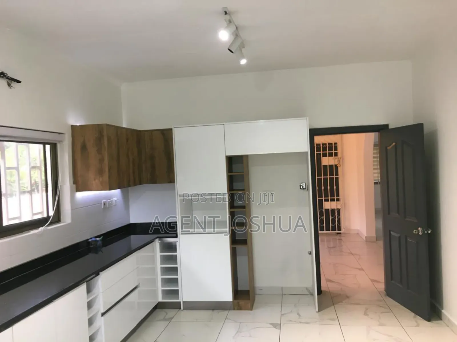 4bdrm House in Regimanuel Platinum, Airport Residential Area for rent