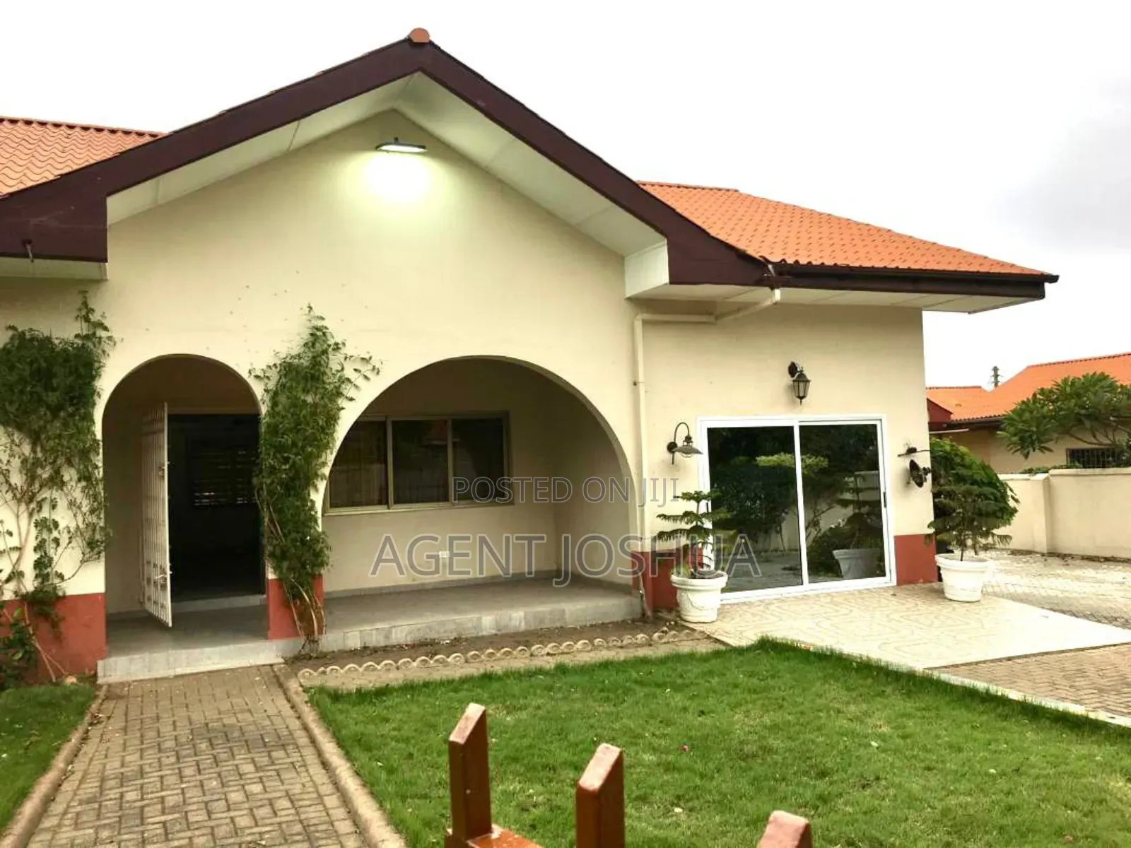 4bdrm House in Regimanuel Platinum, Airport Residential Area for rent