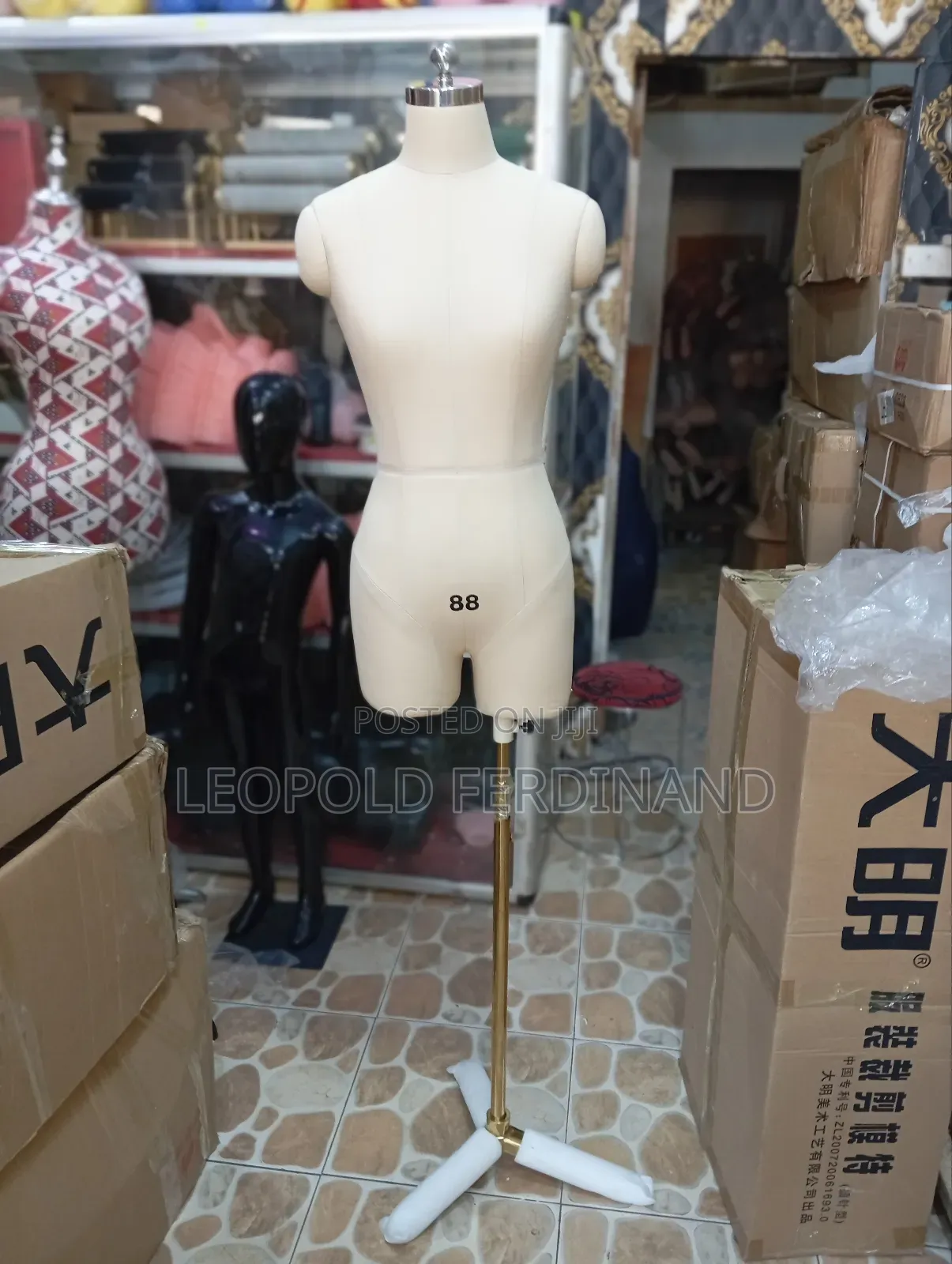 Female Standard Dress Forms
