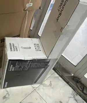  Essential Samsung Q95CT Bluetooth Wireless Soundbar 