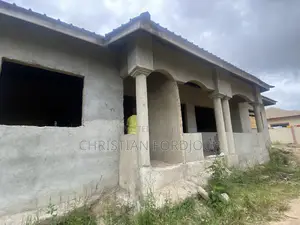 5bdrm House in Kumasi Metropolitan for sale