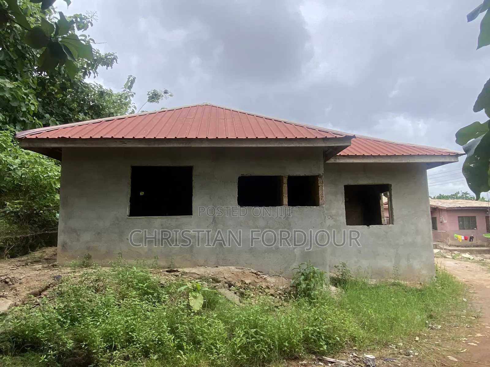 5bdrm House in Kumasi Metropolitan for sale