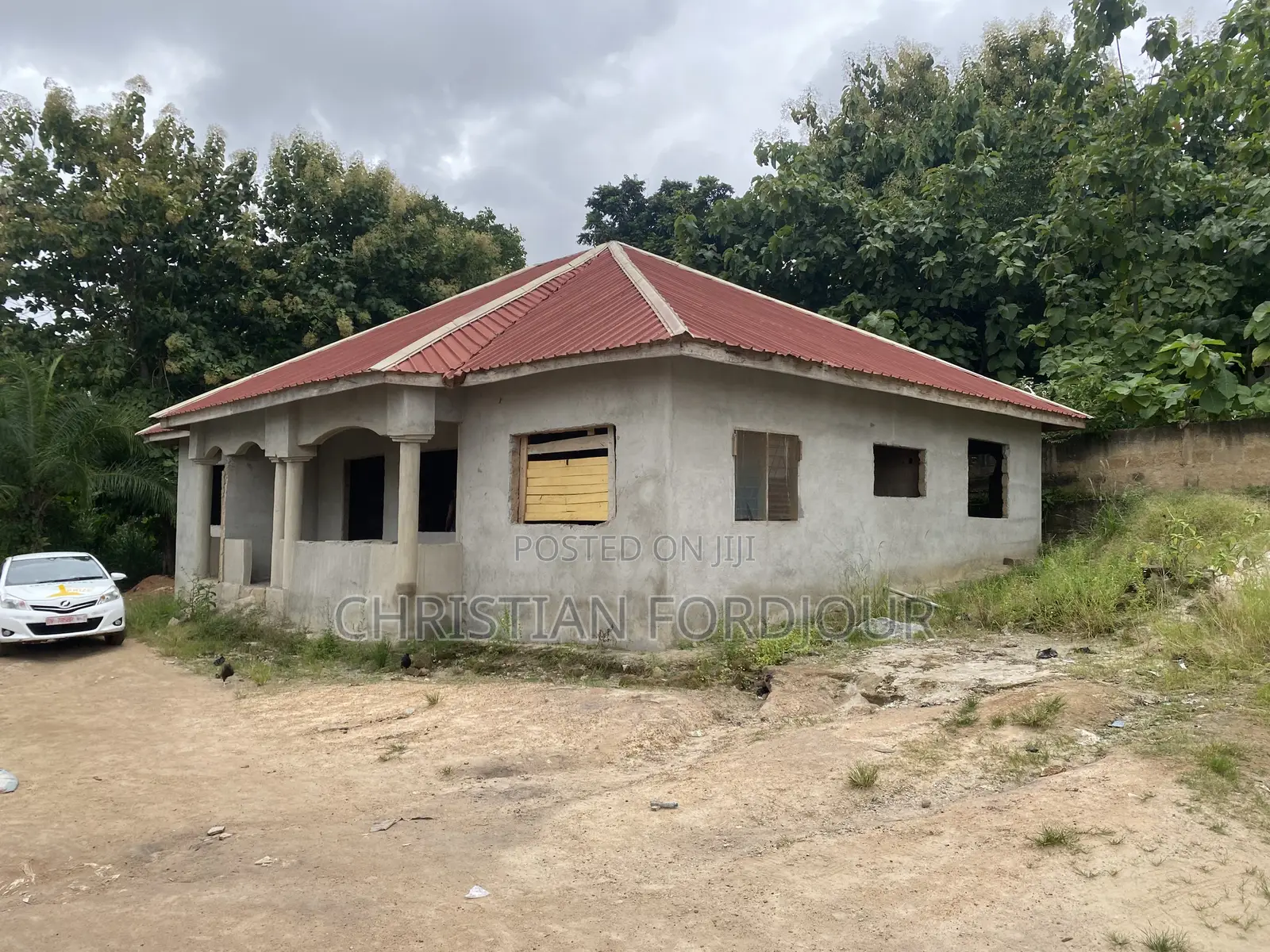 5bdrm House in Kumasi Metropolitan for sale