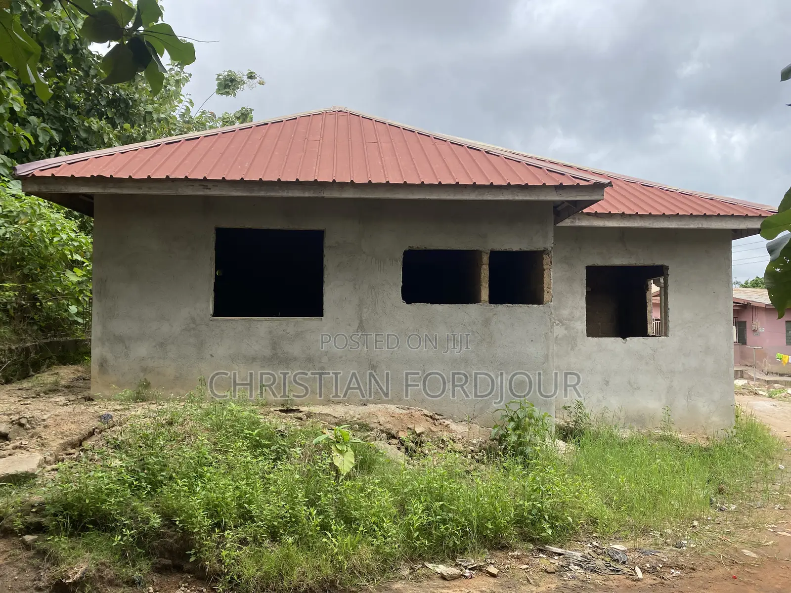 5bdrm House in Kumasi Metropolitan for sale