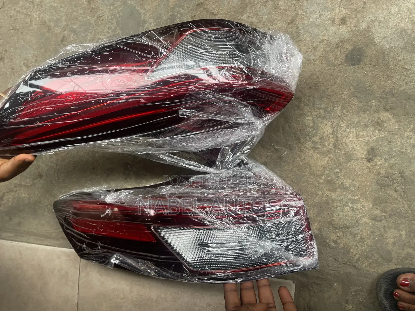 Rogue 2023 Tail Light Pair