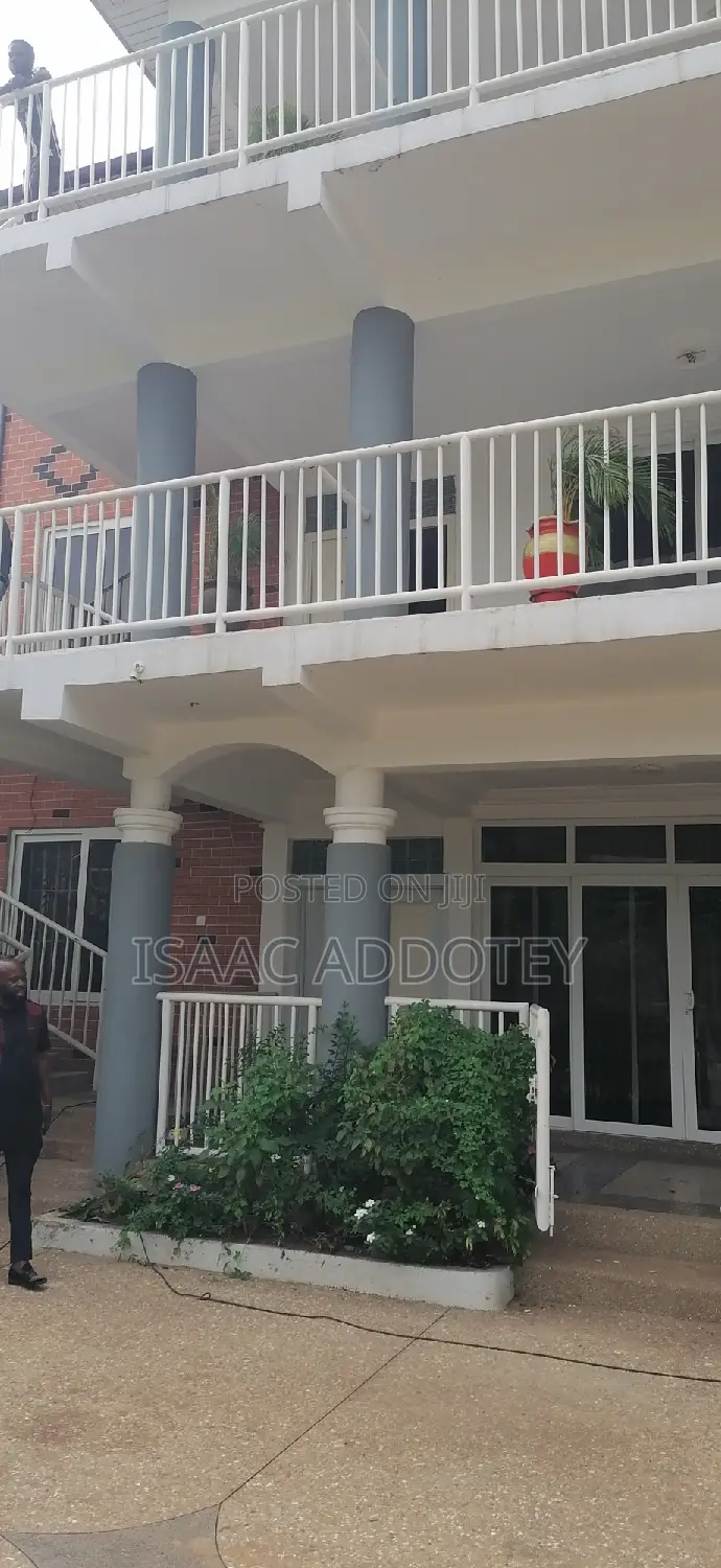 Furnished 1bdrm Apartment in Spintex, Baatsona Total for rent