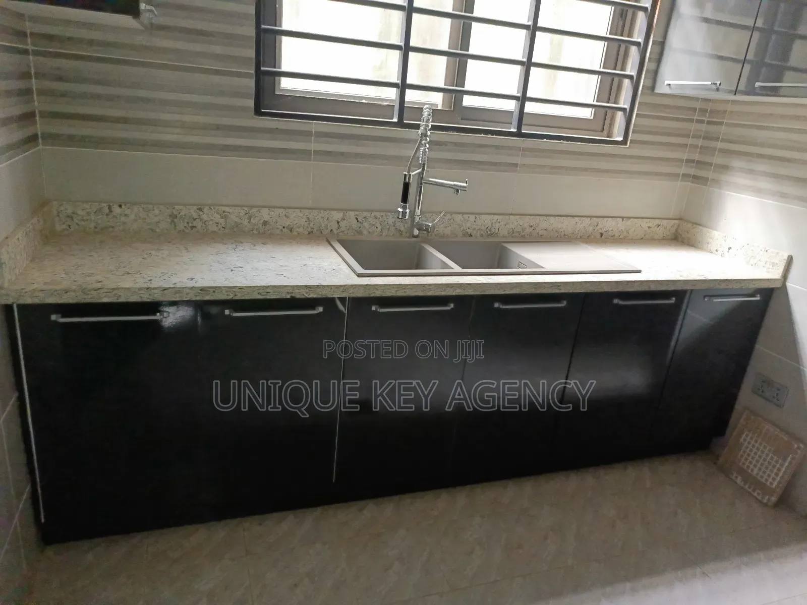2bdrm Apartment in Unique Key Agency, Tseaddo for rent