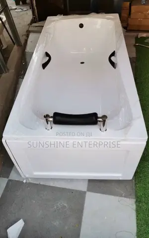 Panel Bathtub