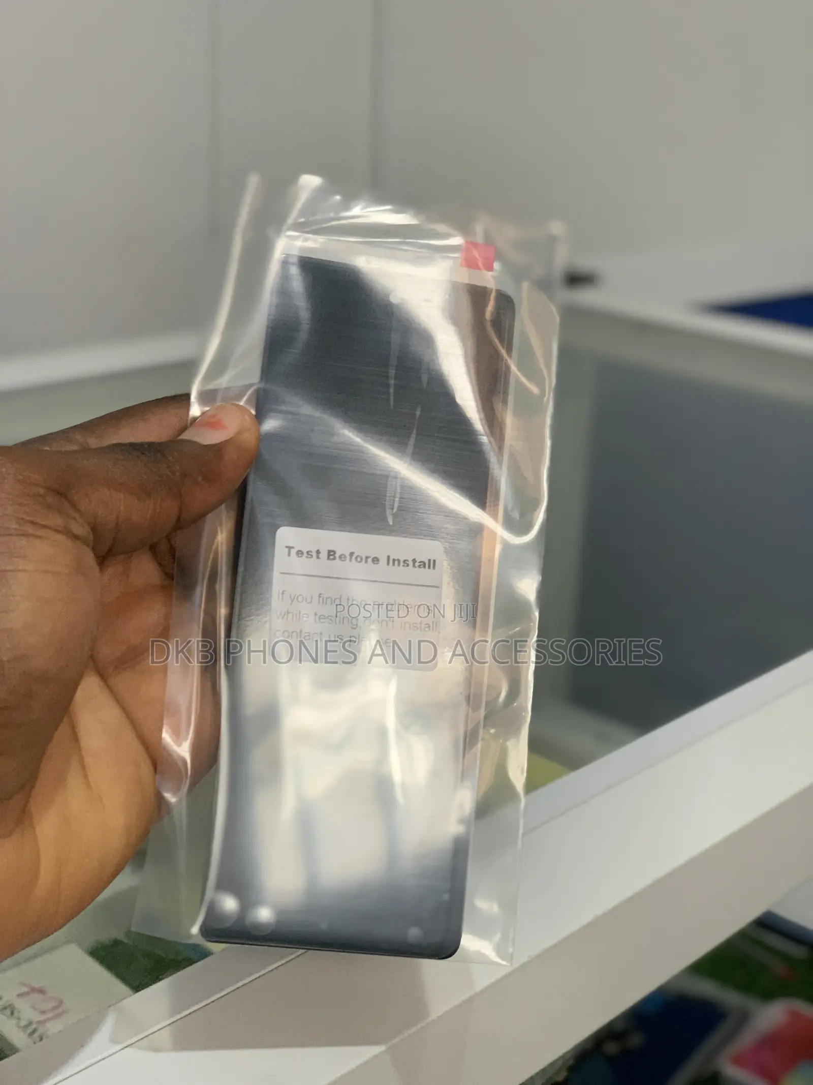 Samsung Galaxy Fold 2 Screen Replacement