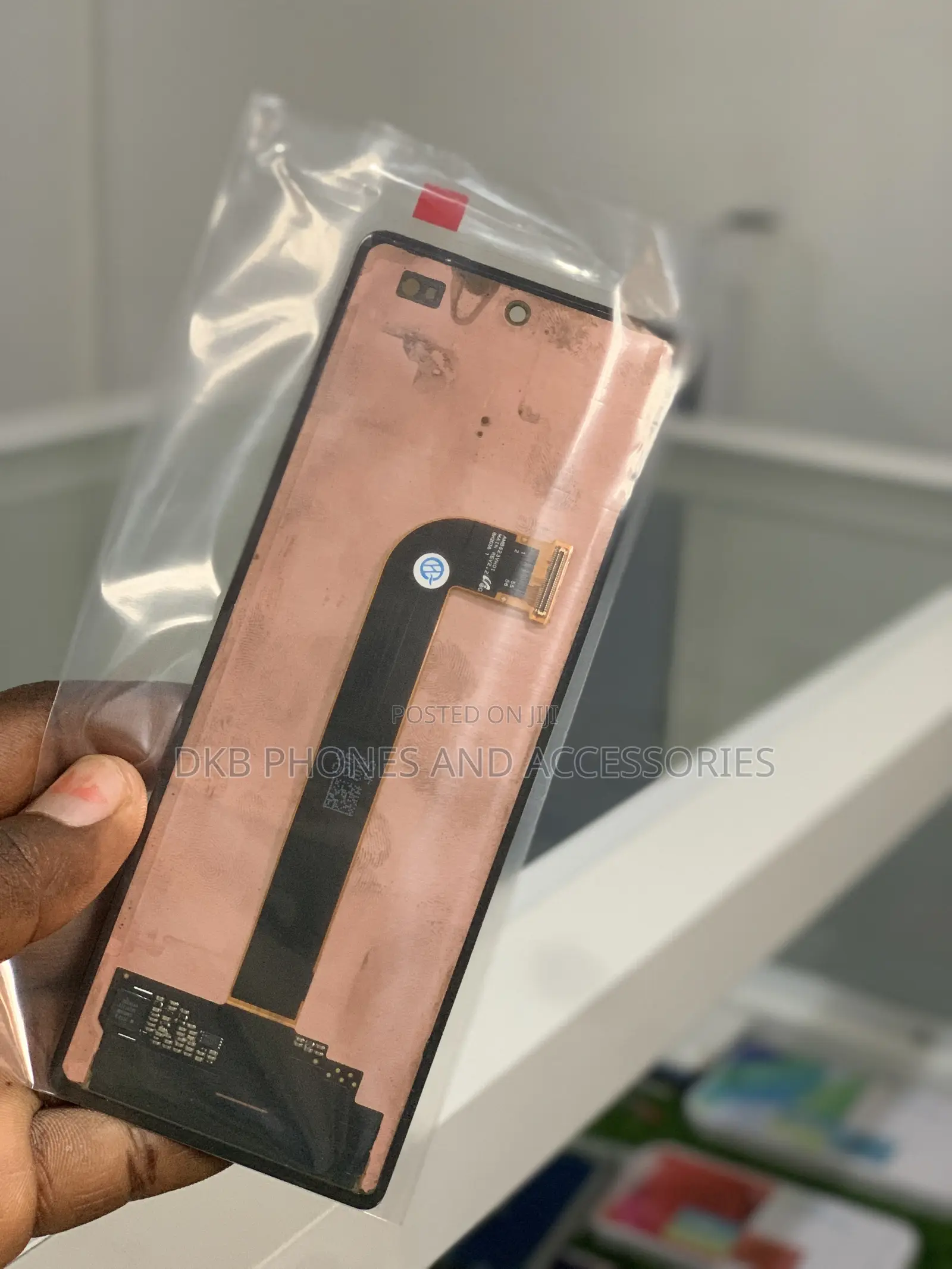 Samsung Galaxy Fold 2 Screen Replacement