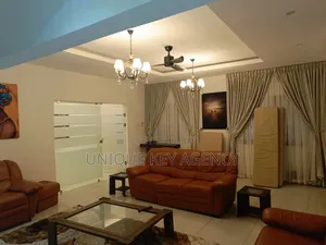Furnished 3bdrm Apartment in Unique Key Agency, American House