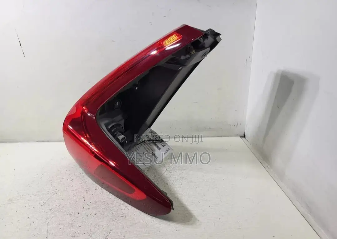 Honda CR-V 2021 Taillight