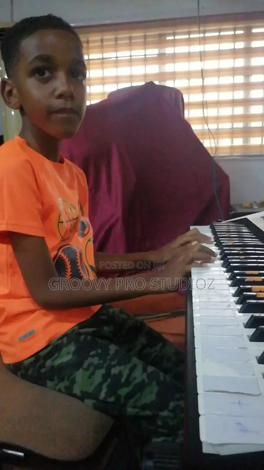 Private Music Tutor, Piano Class and Saxophone Class
