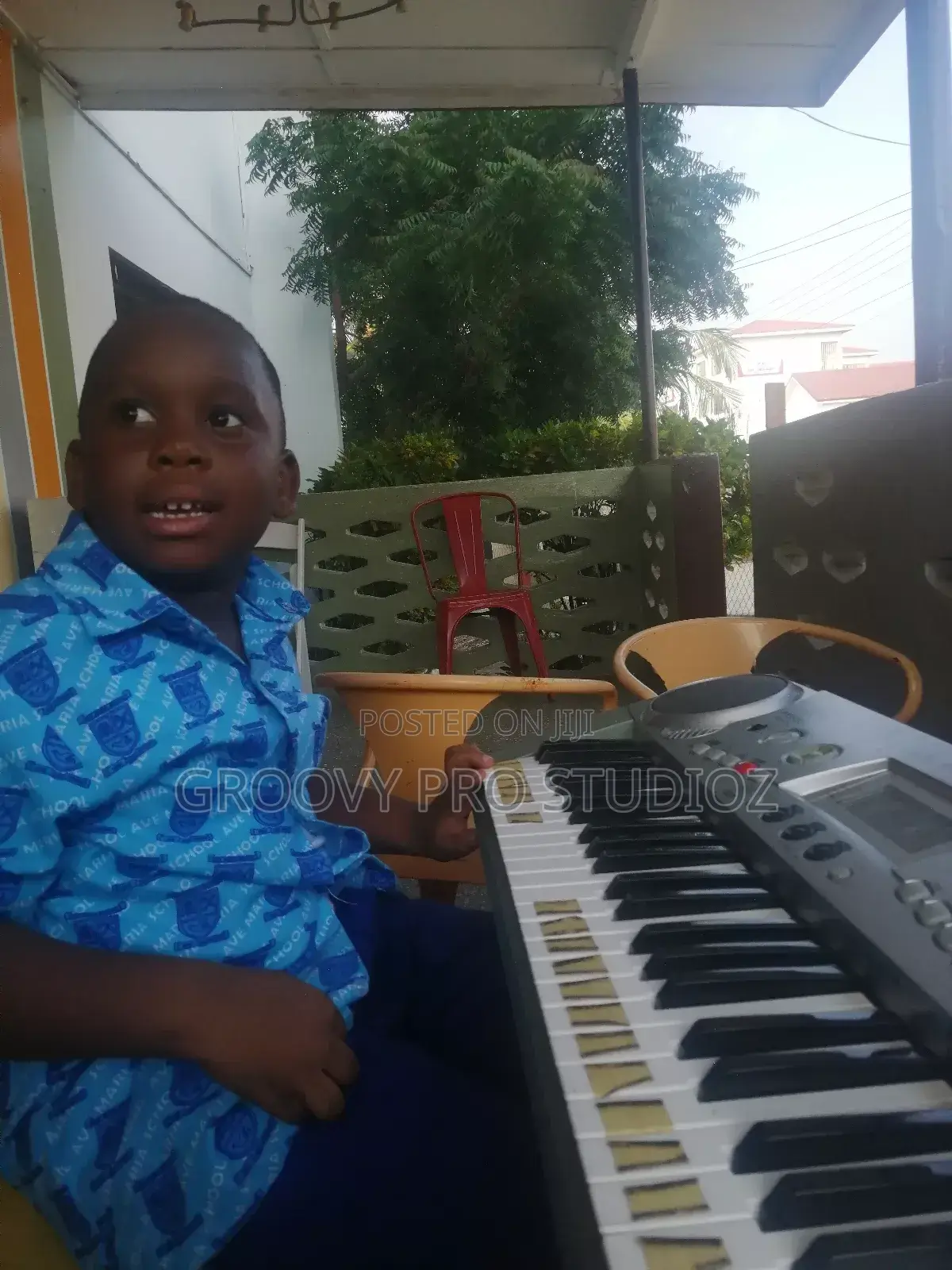 Private Music Tutor, Piano Class and Saxophone Class
